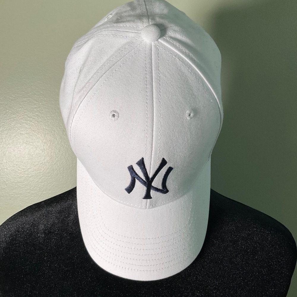 47 Brand Kids New York Yankees MLB Baseball Hat White Navy Blue Adjustable Cap